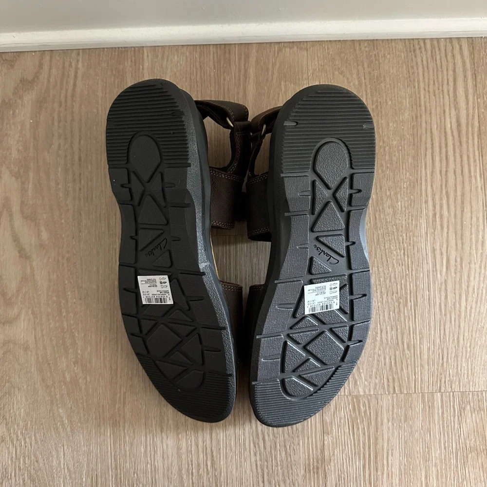 Clarks brand new